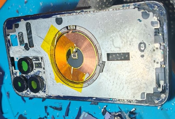 iPhone 14 Pro Max замена задней крышки